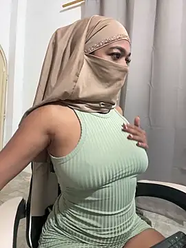 Snapshot of Yuli_arabic chatting on 04.27.26 Yuli arabic online show from 04.27.26