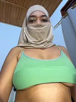 Snapshot of Yuli_arabic chatting on 05.29.26 Yuli arabic online show from 05.29.26