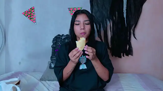 Danka smith online show from 10.08.25