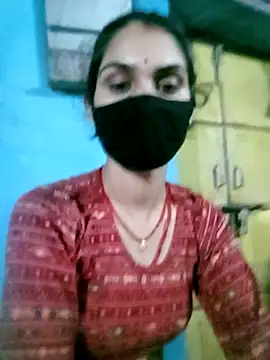 Snapshot of Nishaa_ji chatting on 09.12.25 Nishaa ji online show from 09.12.25