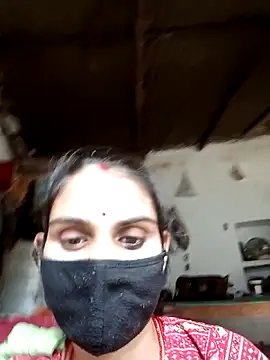 Snapshot of Nishaa_ji chatting on 10.11.25 Nishaa ji online show from 10.11.25