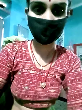 Snapshot of Nishaa_ji chatting on 10.15.25 Nishaa ji online show from 10.15.25