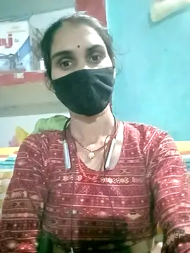 Snapshot of Nishaa_ji chatting on 10.17.25 Nishaa ji online show from 10.17.25