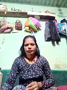 Snapshot of Sapna_ji45 chatting on 10.11.25 Sapna ji45 online show from 10.11.25