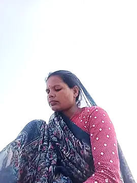 Snapshot of Sapna_ji45 chatting on 10.14.25 Sapna ji45 online show from 10.14.25