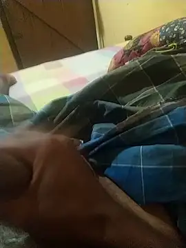 Snapshot of Remo20001 chatting on 02.04.26 Remo20001 online show from 02.04.26