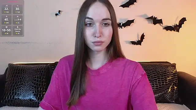 Angeel Kate online show from 11.18.25