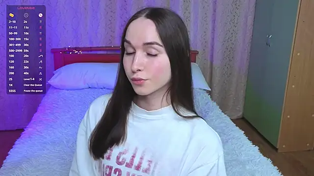 Angeel Kate online show from 04.11.26