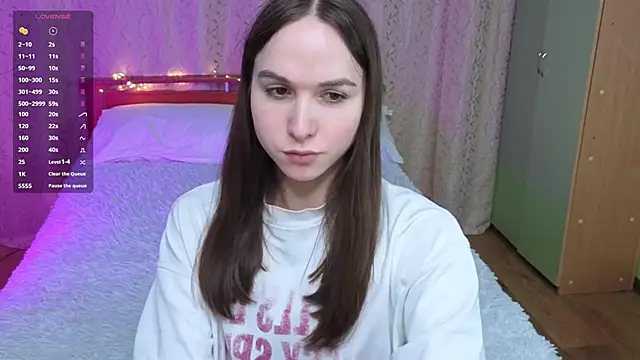 Snapshot of Angeel_Kate chatting on 04.19.26 Angeel Kate online show from 04.19.26