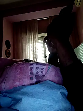 estrogeni online show from 04.13.26