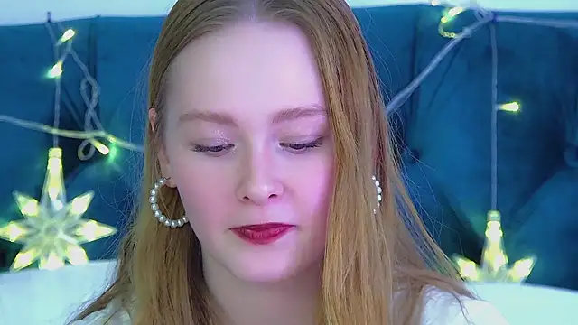 AgataFoxley online show from 12.17.25