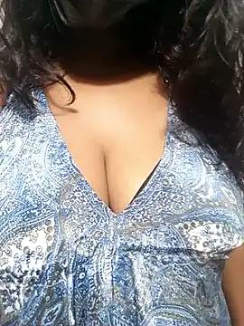 HAANNIAA online show from 12.04.25