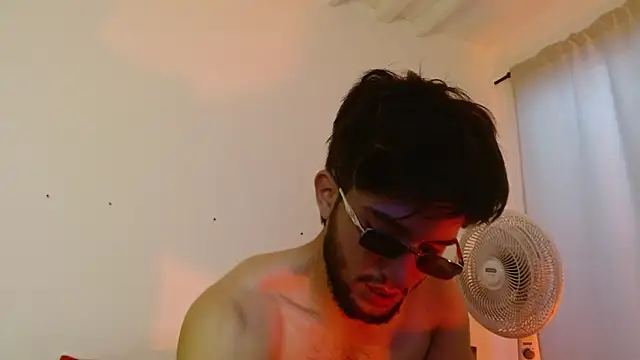 Zyon benet1 online show from 09.11.25