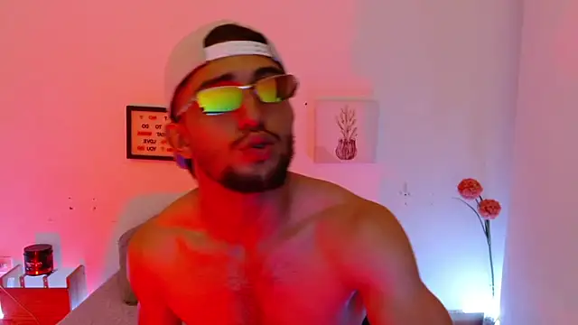 Zyon benet1 online show from 09.19.25