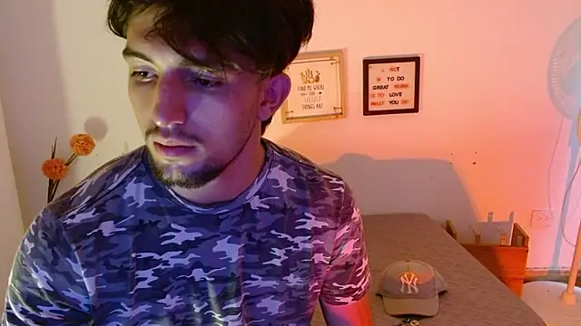 Zyon benet1 online show from 10.12.25