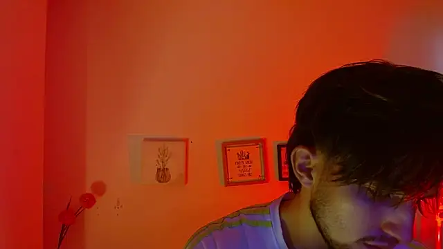 Zyon benet1 online show from 10.15.25