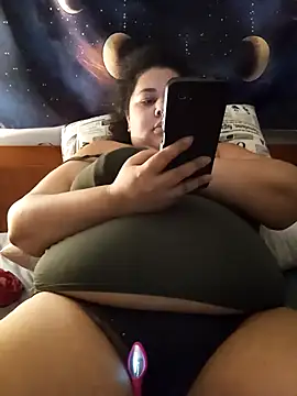 xlatinastar online show from 09.18.25