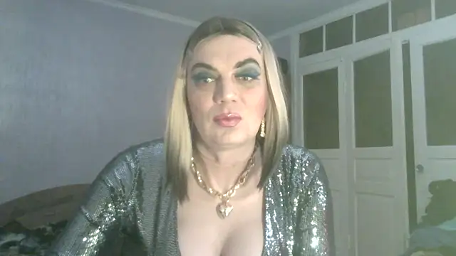 NiraFrost online show from 02.08.26