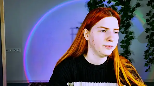 Snapshot of AliceCUNTach chatting on 06.25.26 AliceCUNTach online show from 06.25.26
