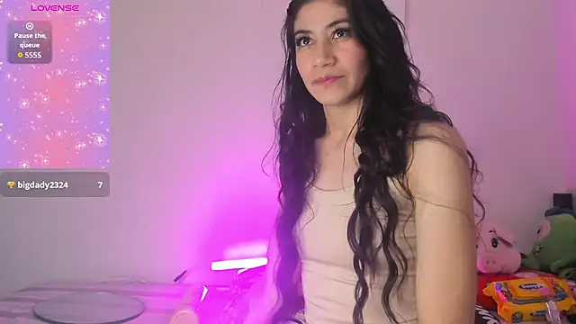 lustlunna online show from 12.19.25