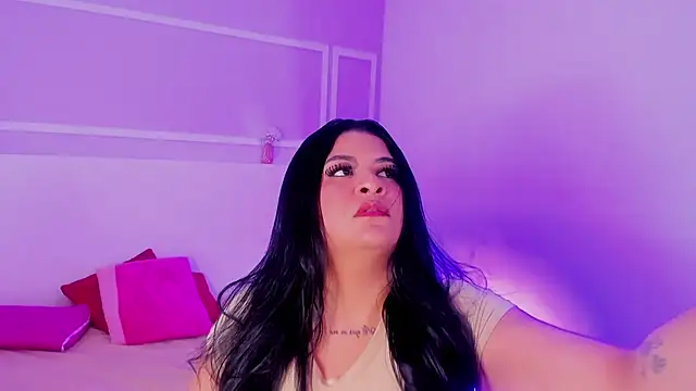 TianaGlow26 online show from 02.13.26