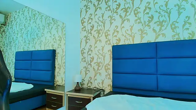 Lean Portman online show from 10.27.25