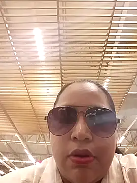Snapshot of Angelly_ricura chatting on 05.31.26 Angelly ricura online show from 05.31.26