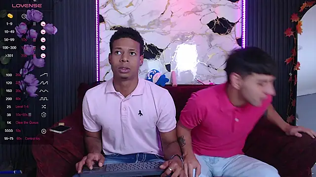 SpicyBoys X online show from 11.15.25