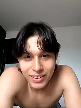 Snapshot of TeddyBear_07 chatting on 09.20.25 TeddyBear 07 online show from 09.20.25