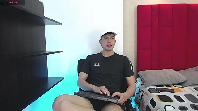 Cady Hot online show from 10.29.25