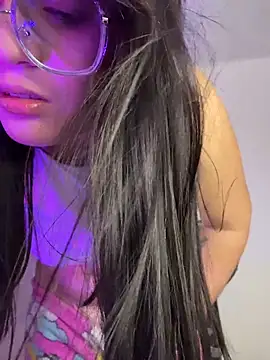 Snapshot of Angeldusttt chatting on 10.06.25 Angeldusttt online show from 10.06.25