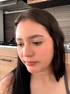 Snapshot of Angeldusttt chatting on 10.24.25 Angeldusttt online show from 10.24.25