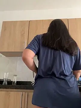 Snapshot of Angeldusttt chatting on 10.30.25 Angeldusttt online show from 10.30.25