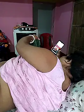 Snapshot of hotbhabhi011 chatting on 03.30.26 hotbhabhi011 online show from 03.30.26