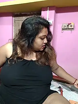 Snapshot of hotbhabhi011 chatting on 04.05.26 hotbhabhi011 online show from 04.05.26