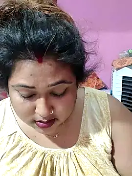 Snapshot of hotbhabhi011 chatting on 04.09.26 hotbhabhi011 online show from 04.09.26