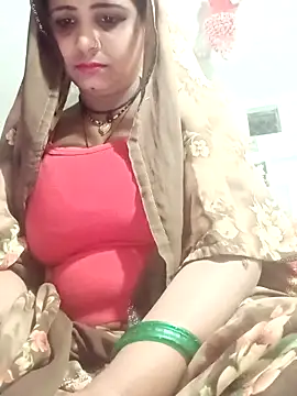 Snapshot of Rani_sahiba chatting on 04.10.26 Rani sahiba online show from 04.10.26