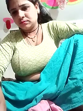 Snapshot of Rani_sahiba chatting on 05.12.26 Rani sahiba online show from 05.12.26