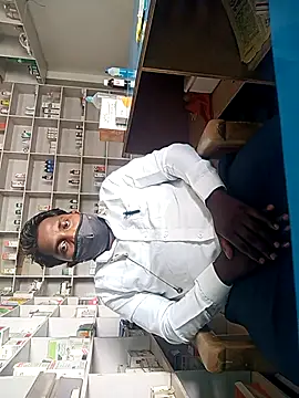 Snapshot of blackdick44 chatting on 09.29.25 blackdick44 online show from 09.29.25