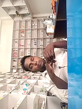 Snapshot of blackdick44 chatting on 10.27.25 blackdick44 online show from 10.27.25