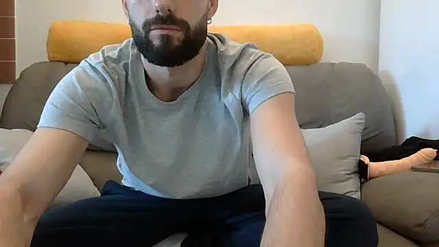 Amicisegreti online show from 02.19.26