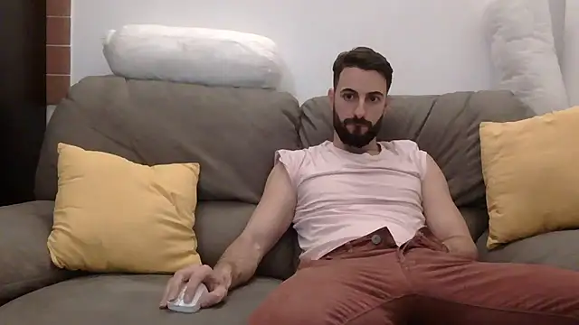 Amicisegreti online show from 03.29.26