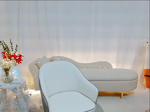 OL-Lily online show from 09.15.25