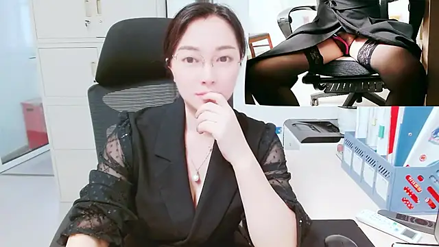 OL-Lily online show from 10.14.25