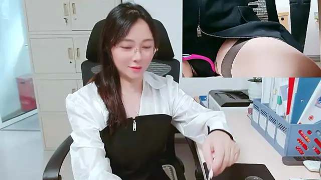 OL-Lily online show from 10.15.25