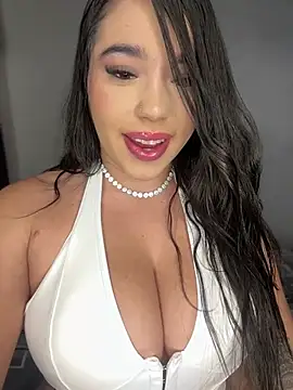 SofiaWildee online show from 03.01.26