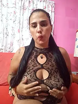 Snapshot of kariciasecreta chatting on 01.19.26 kariciasecreta online show from 01.19.26