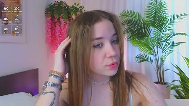 Snapshot of KarenGibbs chatting on 04.08.26 KarenGibbs online show from 04.08.26