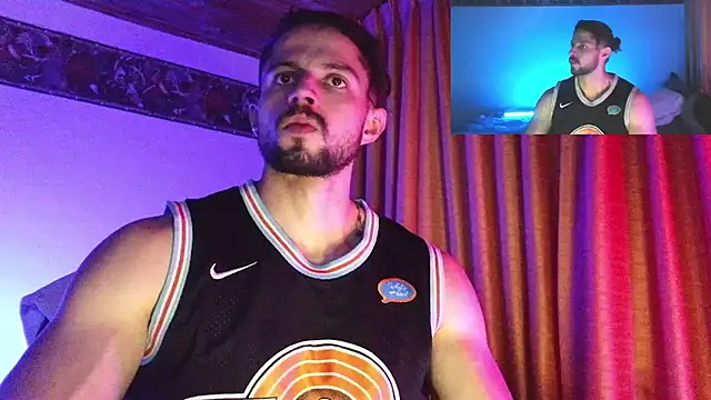 Snapshot of Axel-Cr0ss chatting on 09.27.25 Axel-Cr0ss online show from 09.27.25