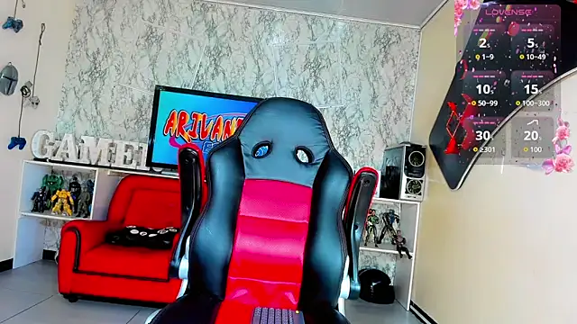 Candy Walker  online show from 10.21.25